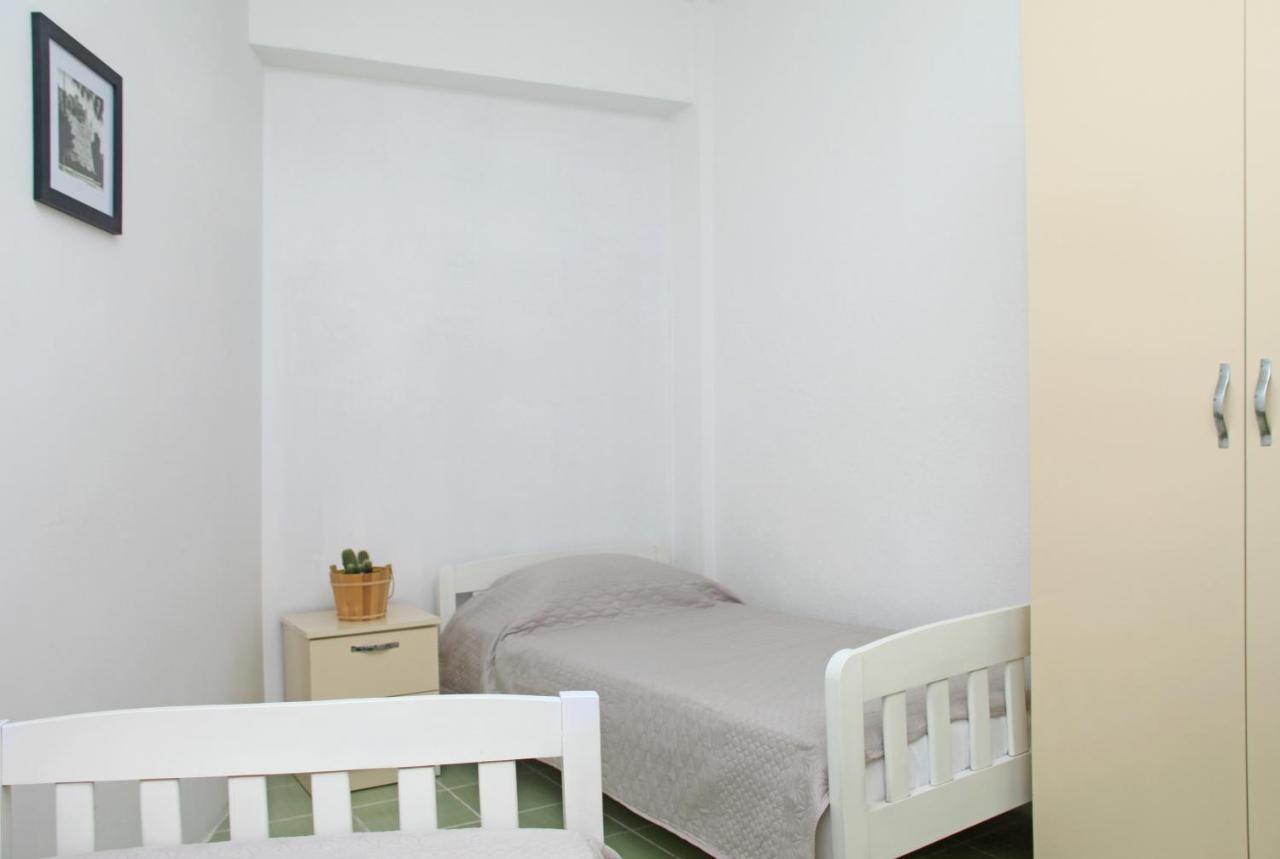 Old Town Boulevard Apartment In City Center Драч Екстериор снимка