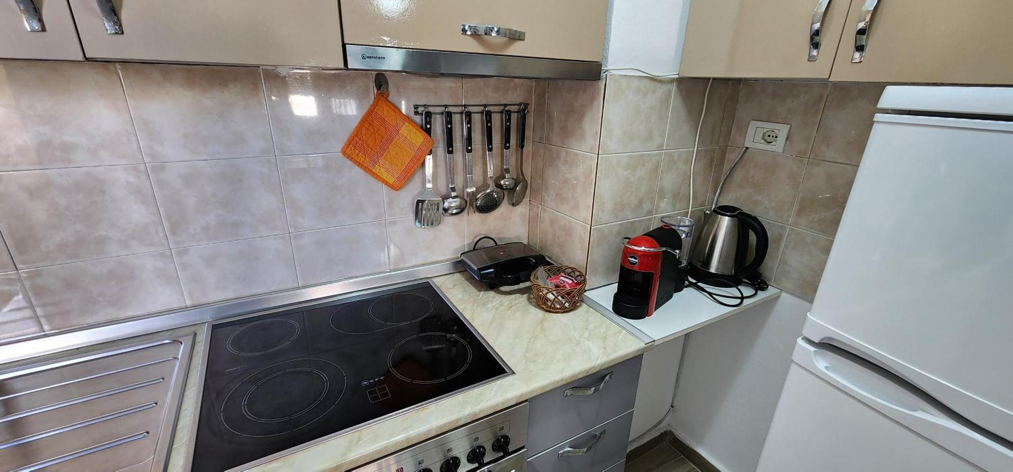 Old Town Boulevard Apartment In City Center Драч Екстериор снимка